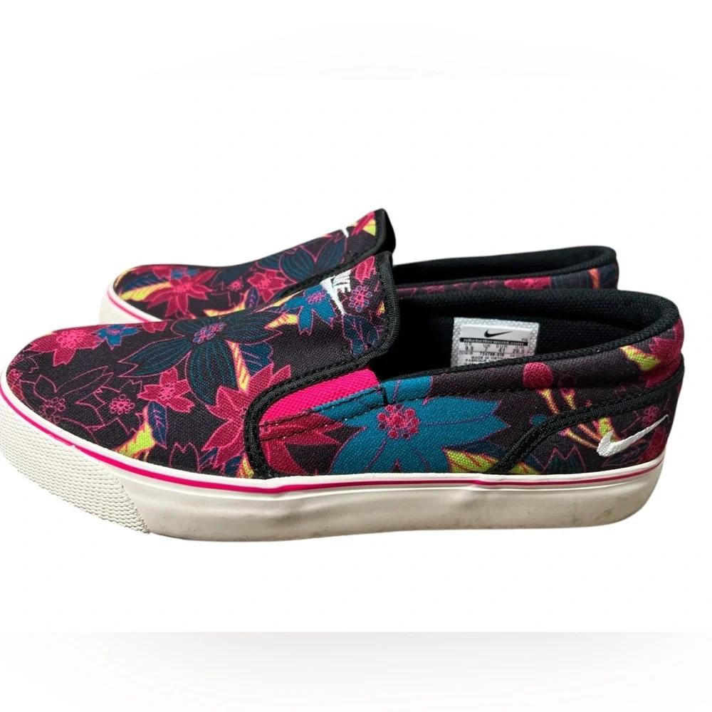 Nike Women’s Floral Toki Aloha‎ pack Slip On Canvas shoe sneaker Size 9.5